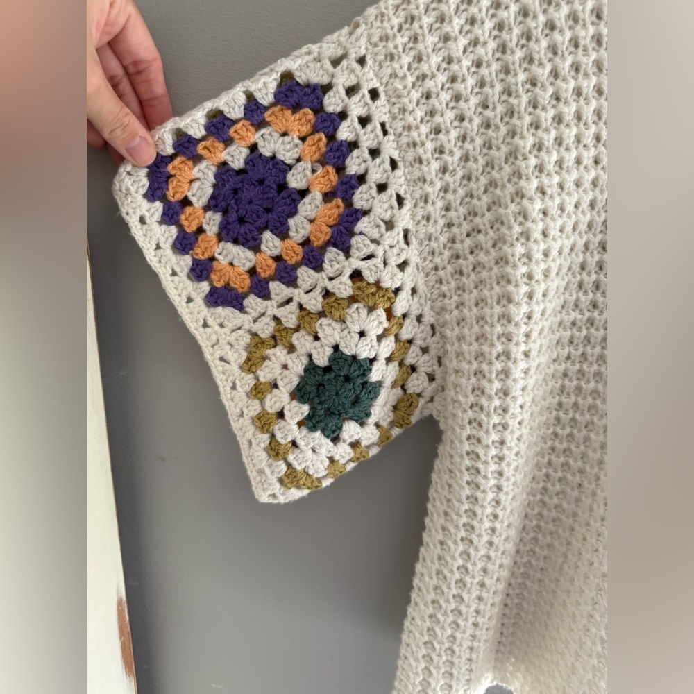 Universal Thread Knit Granny Square Pullover Swea… - image 4